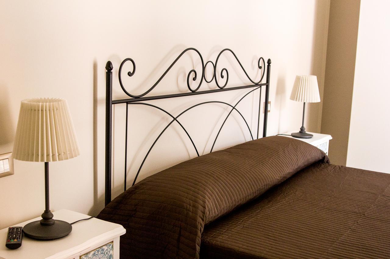 B&B San Trifone Adelfia Bagian luar foto
